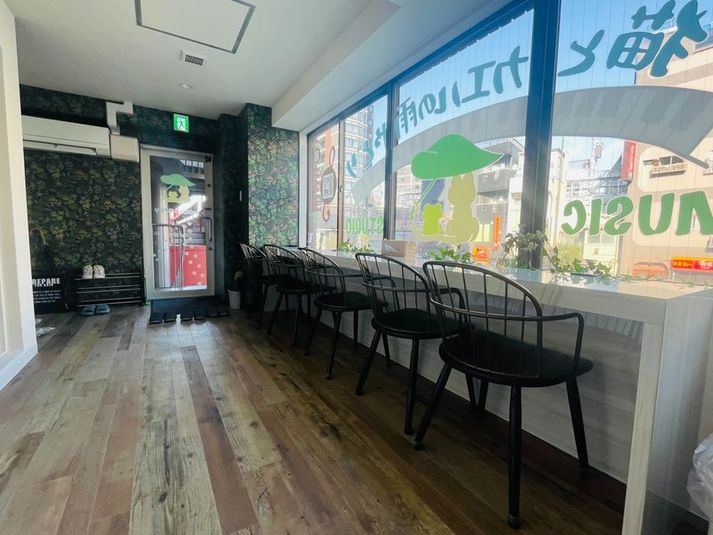 アップライトピアノ常設の防音スタジオ - 音楽スタジオ「猫とカエルの雨やどり」