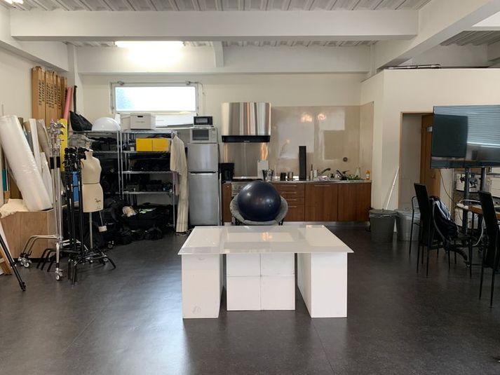 AirPhotoスタジオ - 株式会社Areeena AirPhotoスタジオ