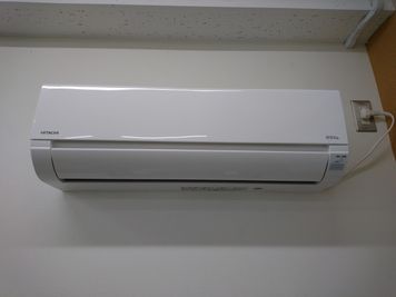 綿谷ビル 2階シェアスペース(ソファーブース)の設備の写真