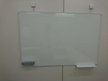 綿谷ビル 2階シェアスペース(ソファーブース)の設備の写真