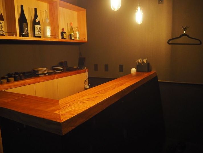 おしゃれな立ち飲み屋スペースをレンタル！ - 立ち飲み屋"sumico"