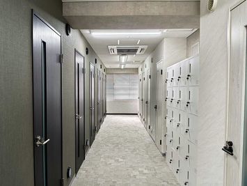 VORT SPACE 茅場町 7階　個室ブースNo.10（外部モニター付き）の室内の写真