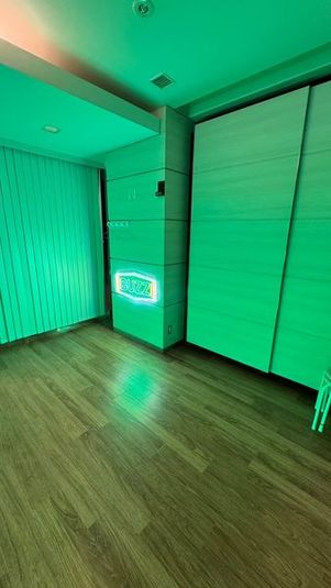 4st - 福岡本店　レンタルスタジオ　STUDIO BUZZ