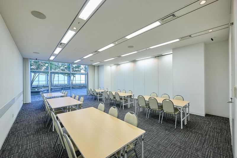 801号室 - 大阪会議室 ブリーゼプラザ　ホール＆カンファレンス