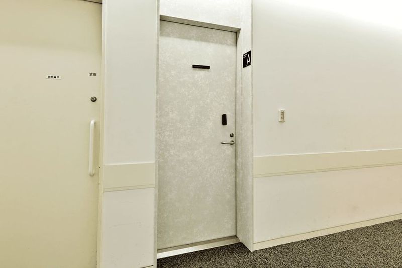 meeting room A - 大阪会議室 ブリーゼプラザ　ホール＆カンファレンス