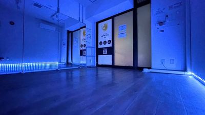 1600万色のLED照明がご利用いただけます。夜間の撮影などにご利用ください。 - レンタルスタジオ おどルーム 大塚店の設備の写真