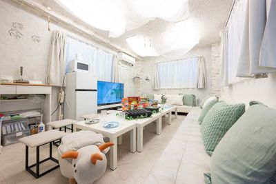 セレコレ🌳最大20名🉐錦糸町駅2分🥳ドンキ4分🐧大人気ゲーム機🎮TV📺女子会💗推し活🌟撮影📷whity錦糸町 - whity錦糸町