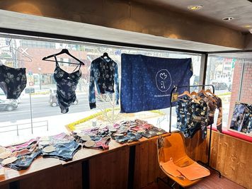 ポップアップストアとしてのご利用
 - 心斎橋sports bar BASE 立地最強！カフェ、バー、カラオケ利用ができるレンタルスペース！の室内の写真