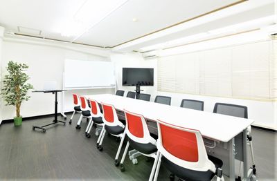 ラミ本町 Kelly 貸会議室ラミ本町＜Kelly＞の室内の写真