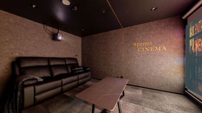 598_SpemoCINEMA大阪梅田の室内の写真