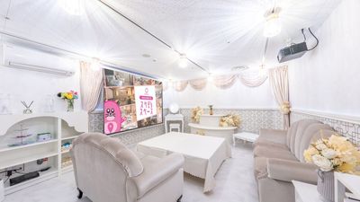 600_SpemoYELL大阪梅田の室内の写真