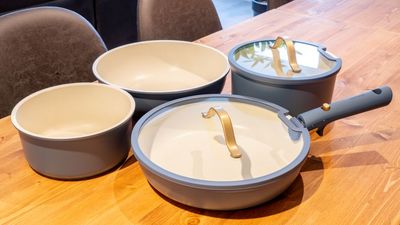 601_LIVING大阪梅田の室内の写真