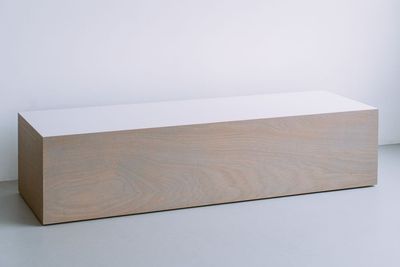 可動ベンチ - Blend Living 【Blend Living】シンプルなデザインの自然光スタジオの設備の写真