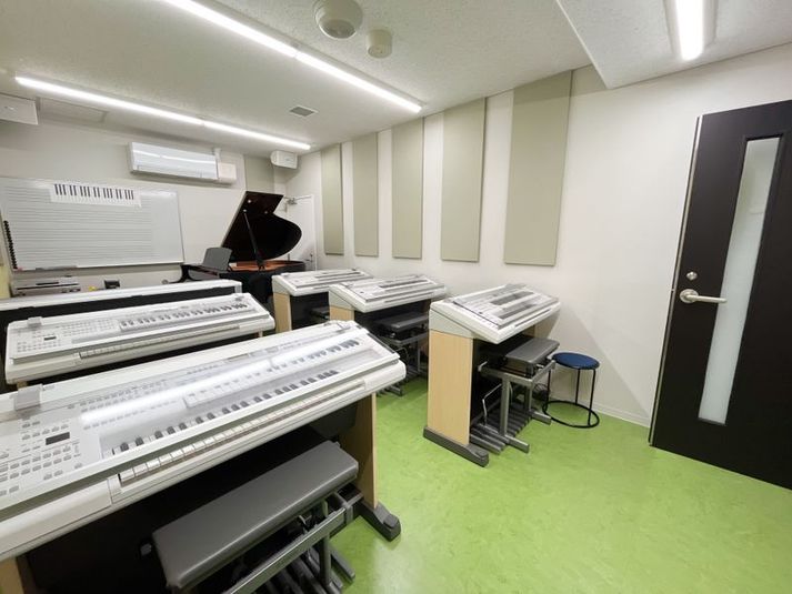 グランドピアノ・エレクトーン防音部屋　Room11 - 西新センター