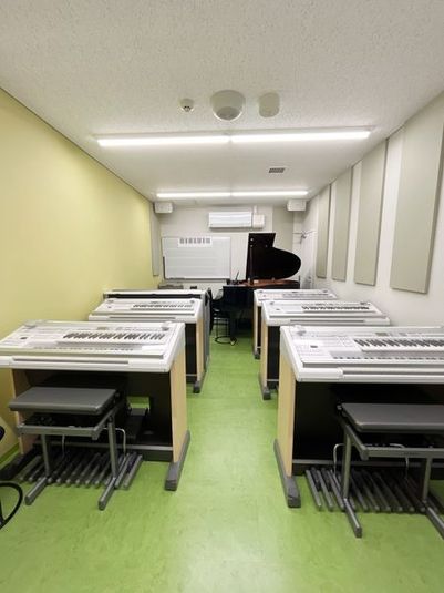 グランドピアノ・エレクトーン防音部屋　Room11 - 西新センター