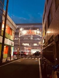 最寄り駅から徒歩１分！
広小路沿いでアクセス抜群♪ - ライブカフェ 『 ミカツキ 』 キッチン付きレンタルスペースの外観の写真