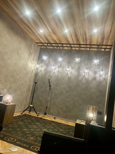 キッチン付きレンタルスペース - ライブカフェ 『 ミカツキ 』