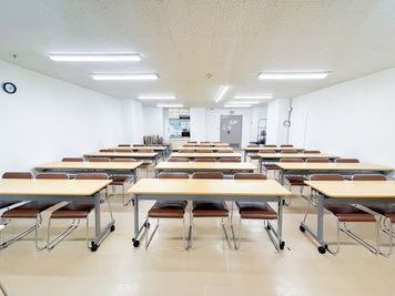 フィルスペ会議室 《新大阪プライム》 フィルスペ会議室《新大阪プライム》の室内の写真