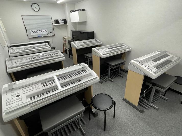 楽器練習スペースM1 - （株）小阪楽器店