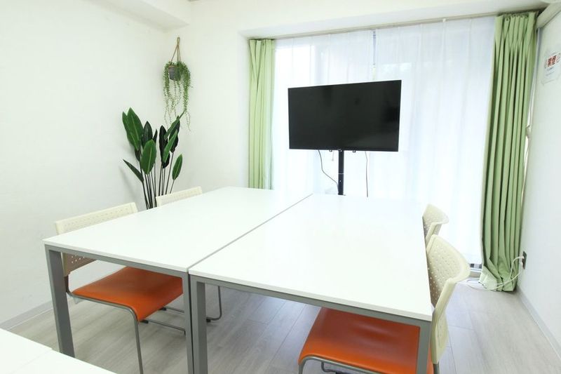 西新宿の静かで綺麗な会議室 - 西新宿会議室　静か/綺麗でさまざまな用途にぴったりです