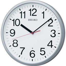 電波時計完備 - みんなの貸会議室　那覇東町店 東町101会議室[定員6+予備椅子]の設備の写真