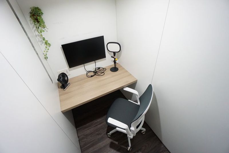 ワークブース烏丸駅前No.1 - 【ワークブース烏丸駅前】