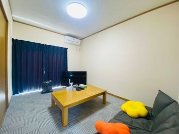 駐車場複数台あり　ホームパーティ　女子会　在宅ワーク　ウェイブ会議　お稽古　男の隠れ家にも - ハイツK＆K