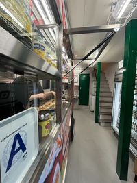 １階営業スペース - 【多様な利用用途】イベント、ポップアップ、貸切スペース 【様々な用途に対応可能】イベント・ポップアップ等、多目的スペースの室内の写真