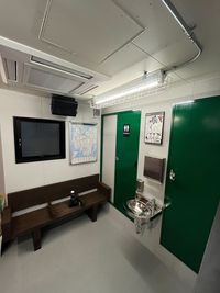 １階営業スペース - 【多様な利用用途】イベント、ポップアップ、貸切スペース 【様々な用途に対応可能】イベント・ポップアップ等、多目的スペースの室内の写真