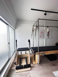 太陽光も差し込みます。 - Pilates salon CROWNの室内の写真