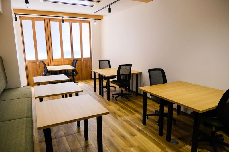 コワーキングスペース - コモンルーム中津