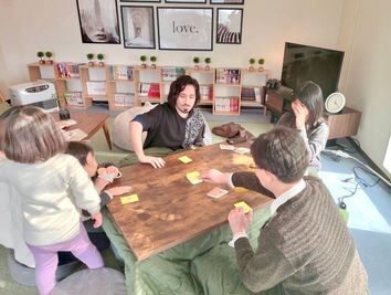 ボードゲーム12種以上完備でパーティ利用のお客様を盛り上げます。
※コタツは冬季のみ利用可能 - レンタルルームLOCUSの設備の写真