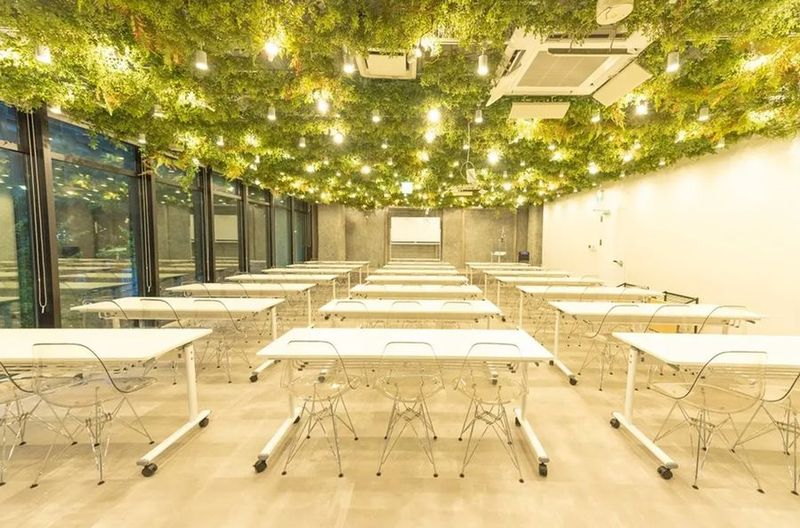 FEEEP銀座店 FEEEP銀座プレミアムイベントスペースの室内の写真