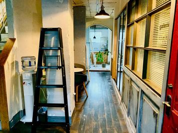 STUDIO APRIL＋（スタジオエイプリルプラス） スタジオエイプリル＋2階スペースの室内の写真
