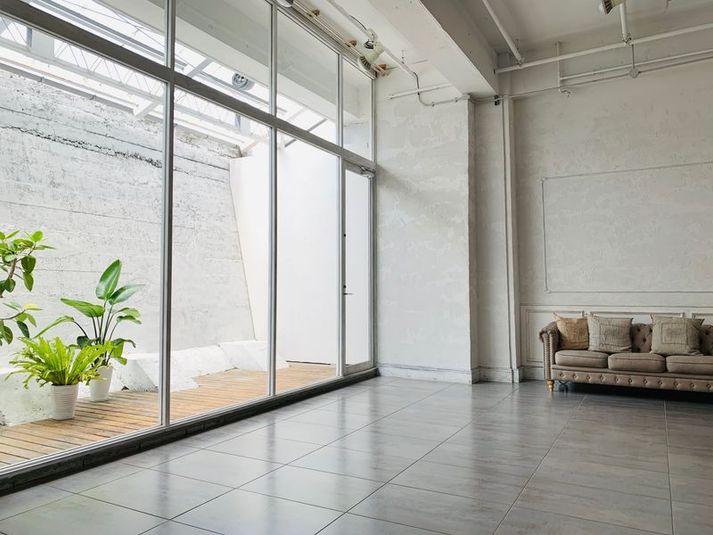 スタジオエイプリル＋1階スペース - STUDIO APRIL＋（スタジオエイプリルプラス）