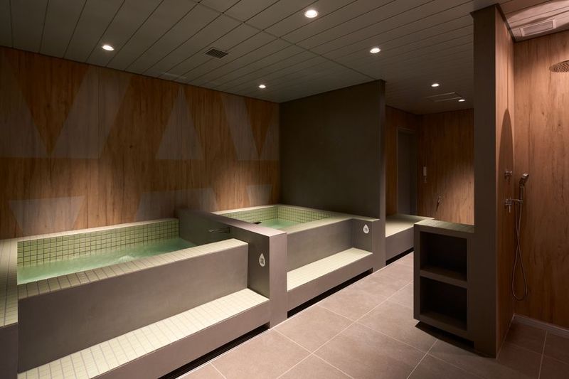 フィンランドサウナの本質を追求した本格サウナルーム（男性利用） - 大宮サクラスクエアモール2階WAW大宮