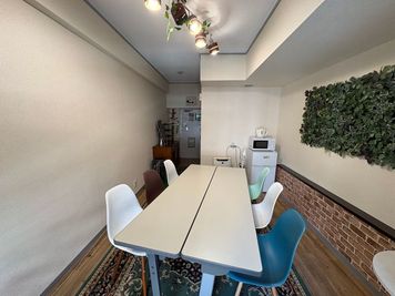 金山ハイホーム 緑のスペースcomodo🌿金山駅1分🛜光Wi-Fi有の室内の写真