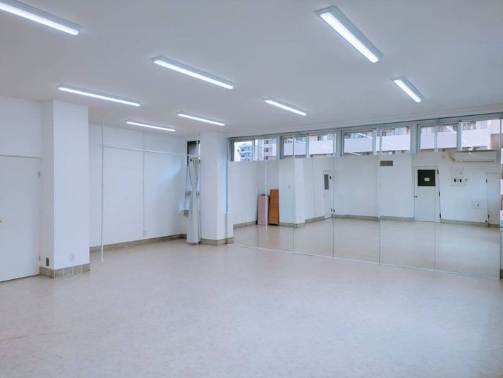 60㎡以上の広々レンタルスタジオ - レンタルスタジオ「スタジオminato湊川店」