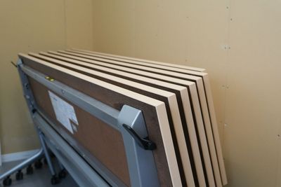 テーブル（1800*450）が7本あります。 - Gallery SOUVIN 個展や展示会での販売、スタジオ撮影のレンタルスペースです。の設備の写真