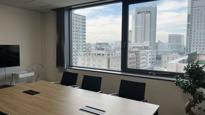 横浜の街並みを望む - 赤レンガ倉庫と富士山を望むレンタルスペース「みなと」/「みらい」 富士山・みなとみらいを望む最上階の明るい会議室「みらい」のその他の写真