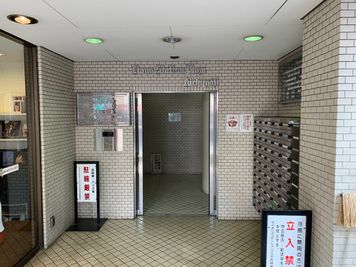 ライオンズ ステーション吉祥寺 ライオンズステーション吉祥寺1号の入口の写真