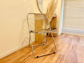 折り畳みチェアー - 《ココ.ベース》C 《＆CoCo》ココベースが運営するレンタルサロンの設備の写真