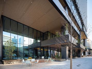 施設の入り口の写真です - YUI NOS 貸し会議室【Room(1)】の外観の写真