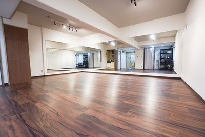 【クロスロード古市ダンススタジオ】即日予約◎24時間◎2面鏡✨ヨガ・ダンス・パーソナルジム・トレーニング・ストレッチ・撮影✨ - クロスロード古市ダンススタジオ