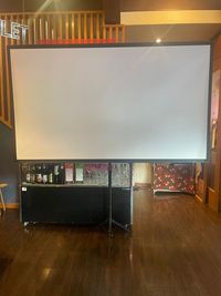 プロジェクターのレンタル可能。
pcUSB、iPhoneケーブル有。 - Emon's chouchou イベントスペース、ダンススタジオ、ママ会の室内の写真