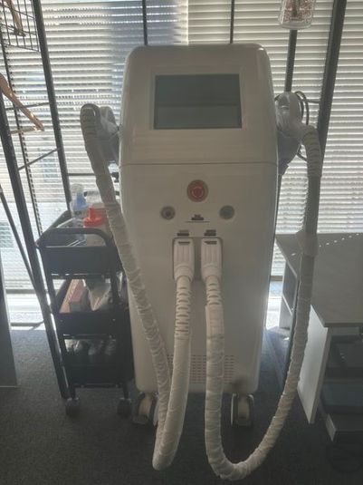 脱毛マシン&電動式ベッド完備【脱毛シェアサロン】 - 業務用脱毛マシン完備【脱毛サロン】