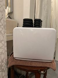 タオルウォーマー＆ホットストーン - GOLD 平町サロンの設備の写真