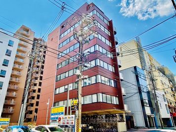 オフィスパーク伏見サカエ22会議室 6Cの外観の写真