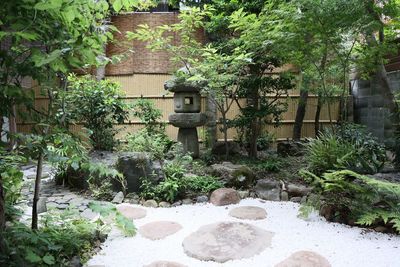 庭園で撮影できます - フォトスタジオ華色　御所北店 レンタルフォトスタジオ華色　御所北店の設備の写真