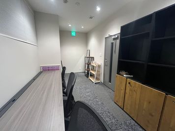 And Worker神楽坂 And Worker神楽坂　ミーティングルーム Kの室内の写真